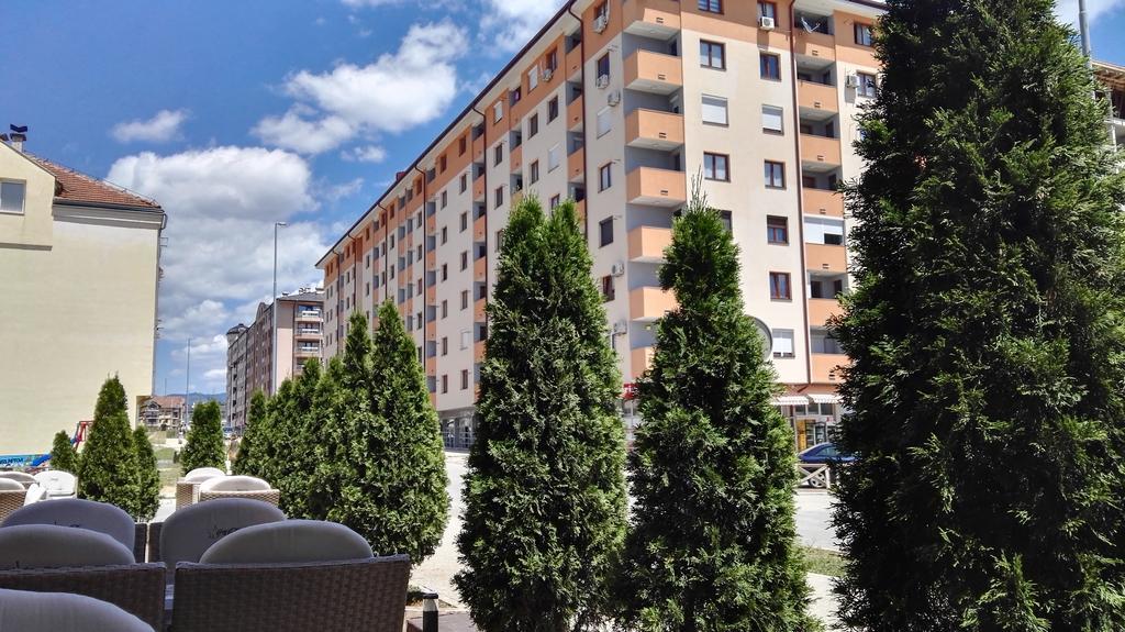 Istocno Sarajevo 02公寓 外观 照片